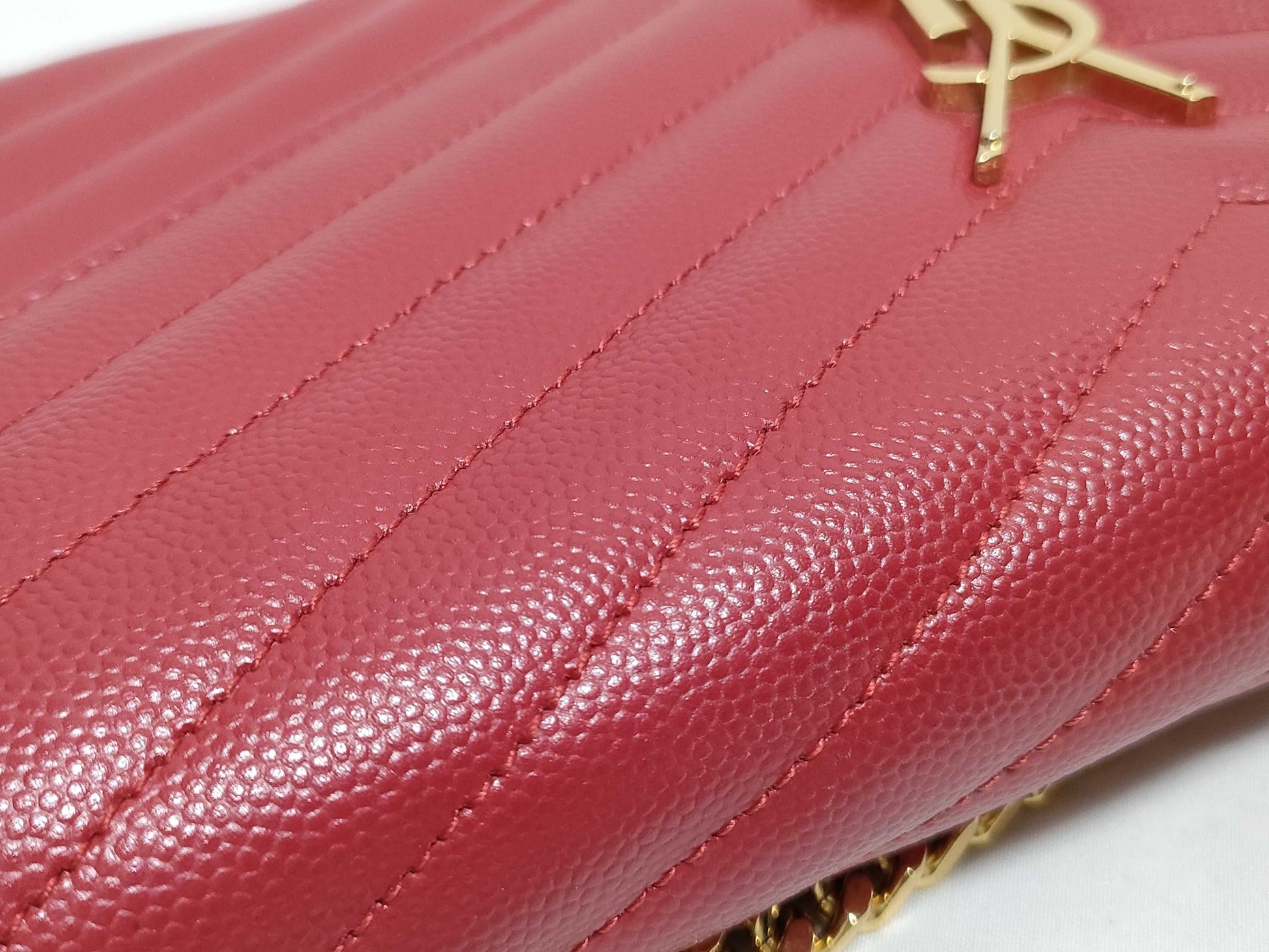 SAINT LAURENT Yves Saint Laurent Classic Cassandre Chain Wallet in Red Quilted Grain de Poudre Leather with Gold GUE377828-0217 Shoulder Bag