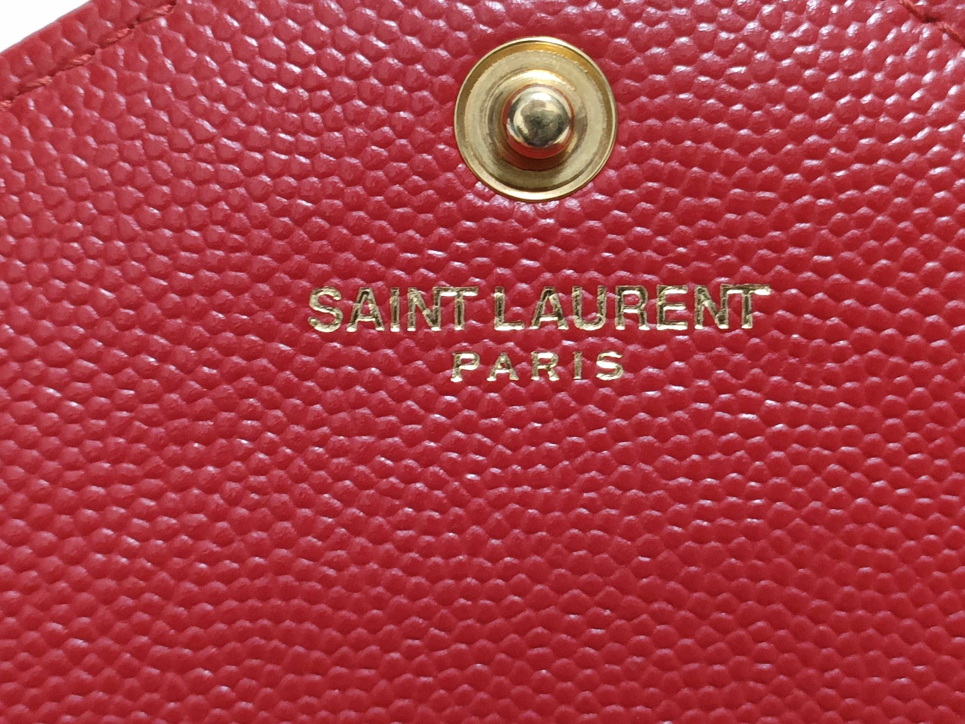 SAINT LAURENT Yves Saint Laurent Classic Cassandre Chain Wallet in Red Quilted Grain de Poudre Leather with Gold Accents Shoulder Bag
