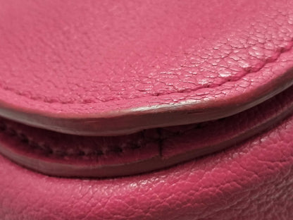 Miu Miu Miu Miu Push Lock Tote in Fuchsia Grained Calfskin Leather with Gold 197 B Shoulder Bag