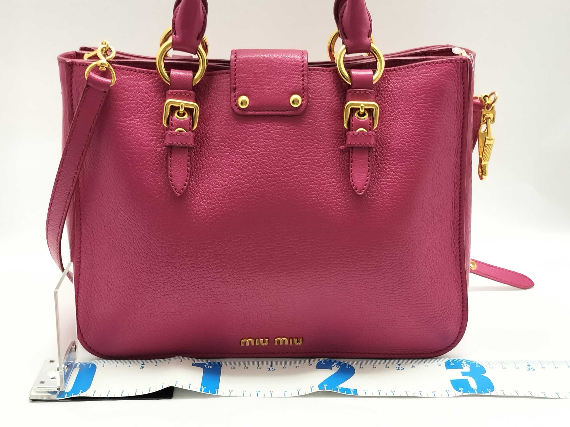 Miu Miu Miu Miu Push Lock Tote in Fuchsia Grained Calfskin Leather with Gold 197 B Shoulder Bag