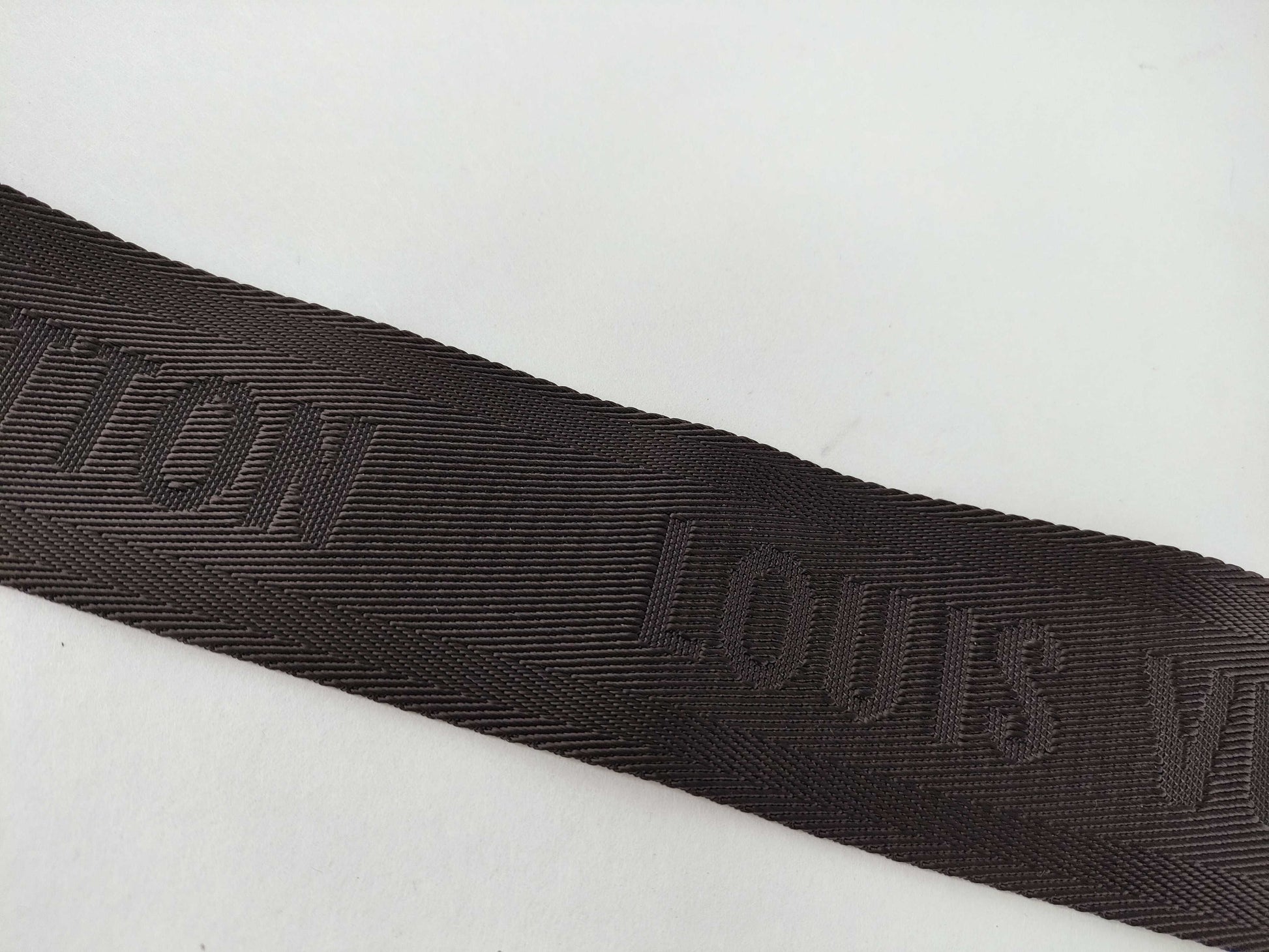 LOUIS VUITTON Louis Vuitton Signature Adjustable Strap Black with Black Hardware 95*5*.05cm Other Accessories