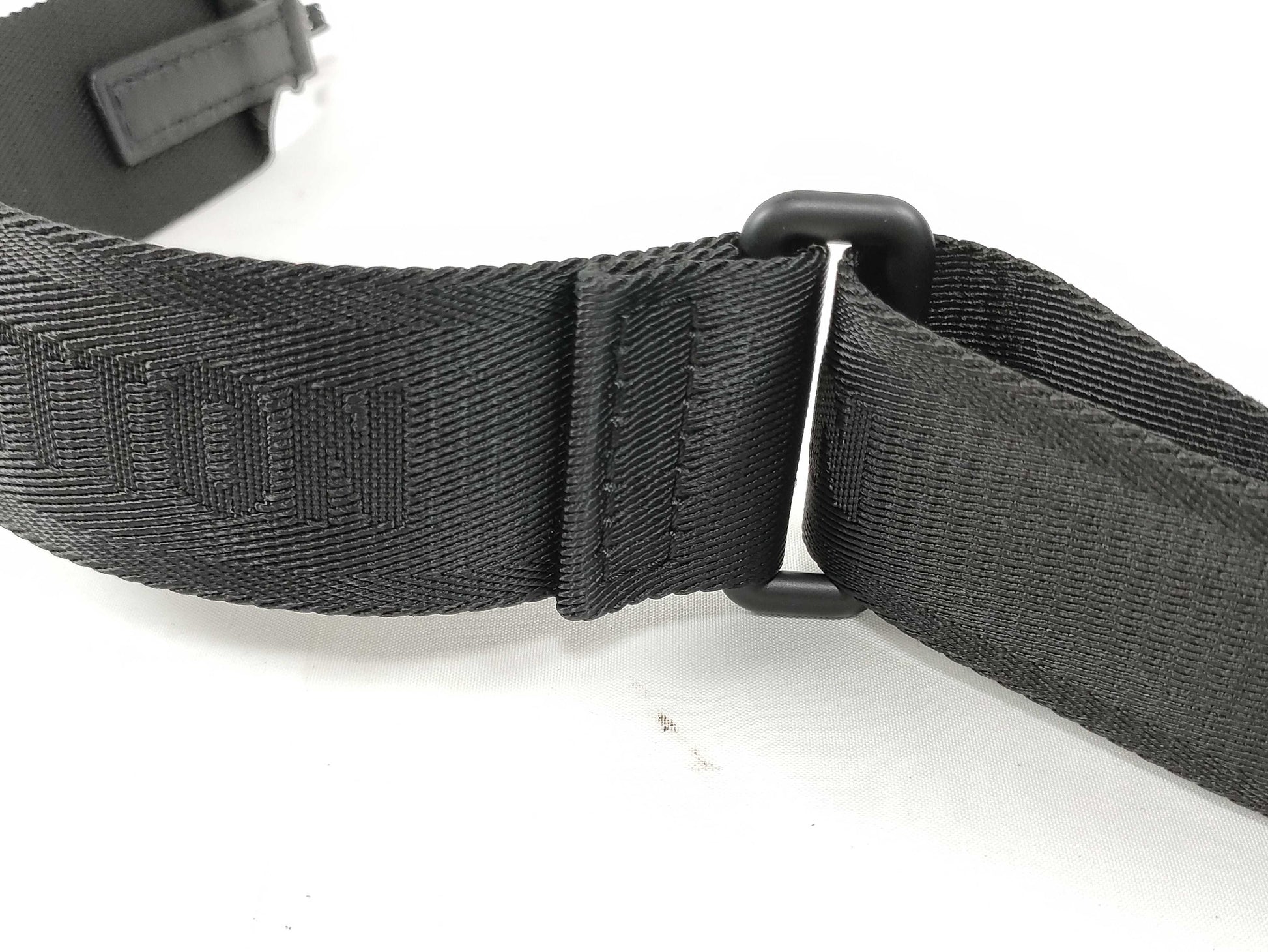 LOUIS VUITTON Louis Vuitton Signature Adjustable Strap Black with Black Hardware 95*4.5*0.5cm Strap