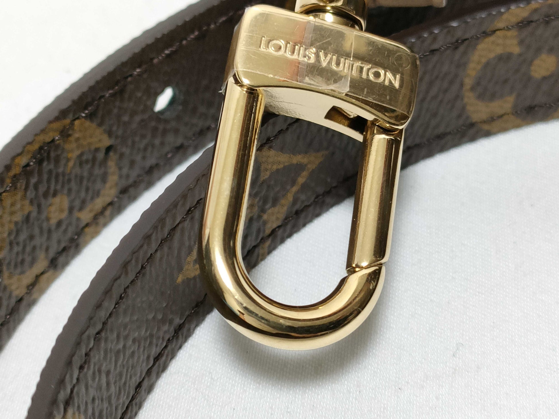 LOUIS VUITTON RFID verification failed. Serial number verification failed. Louis Vuitton Monogram Adjustable Strap, Brown, Gold Hardware, 80*2*.05cm.