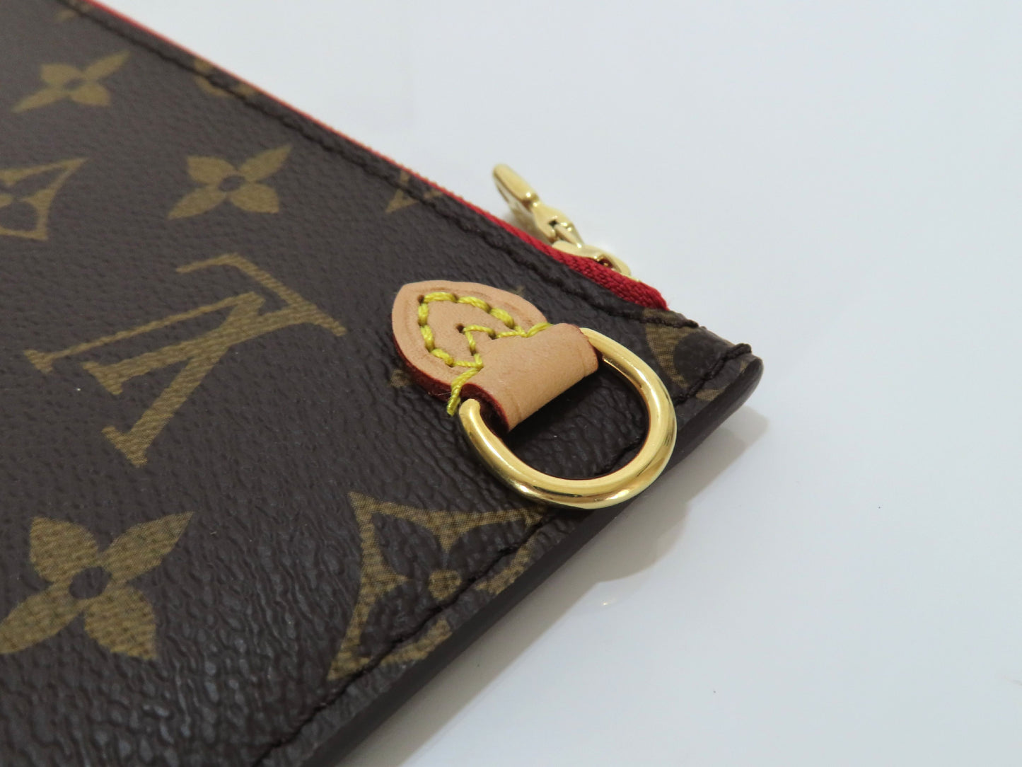 LOUIS VUITTON Unidentified Monogram Louis Vuitton Neverfull Pouch / Brown Monogram Canvas / Gold Hardware Pouch