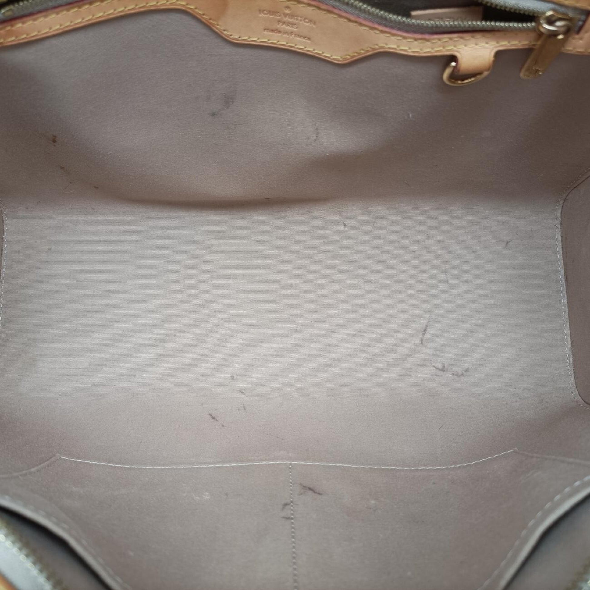 LOUIS VUITTON Blair MM Rose Velour Vernis M91588AA2124 Shoulder Bag