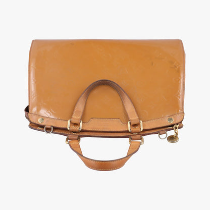 LOUIS VUITTON Blair GM Beige Vernis M91621SR1113 Shoulder Bag