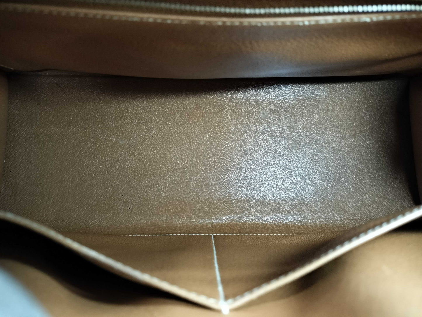HERMES Kelly 32 Couchvel Natural Gold Hardware Handbag
