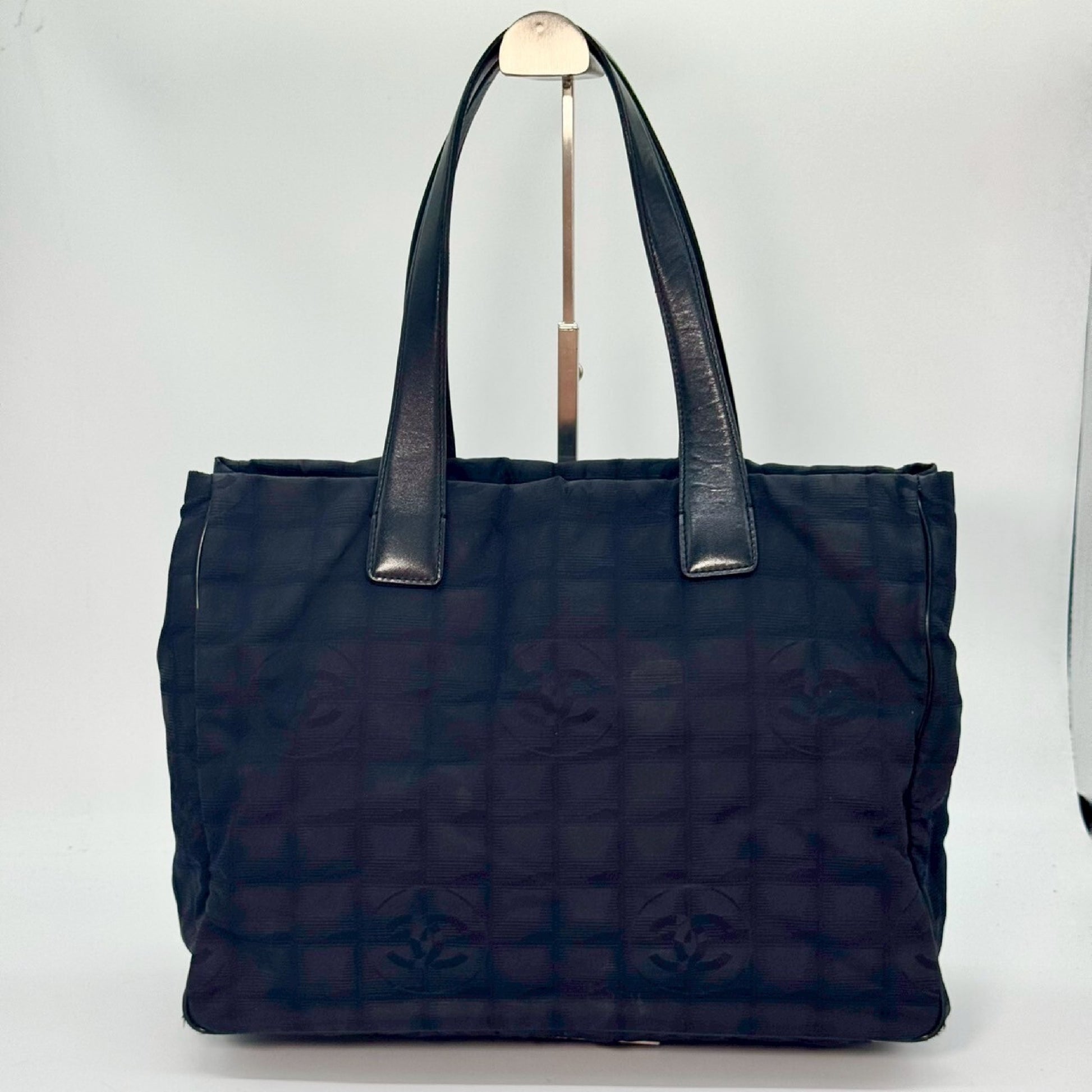 CHANEL New Travel Line Tote Bag Black 8793373 Tote Bag