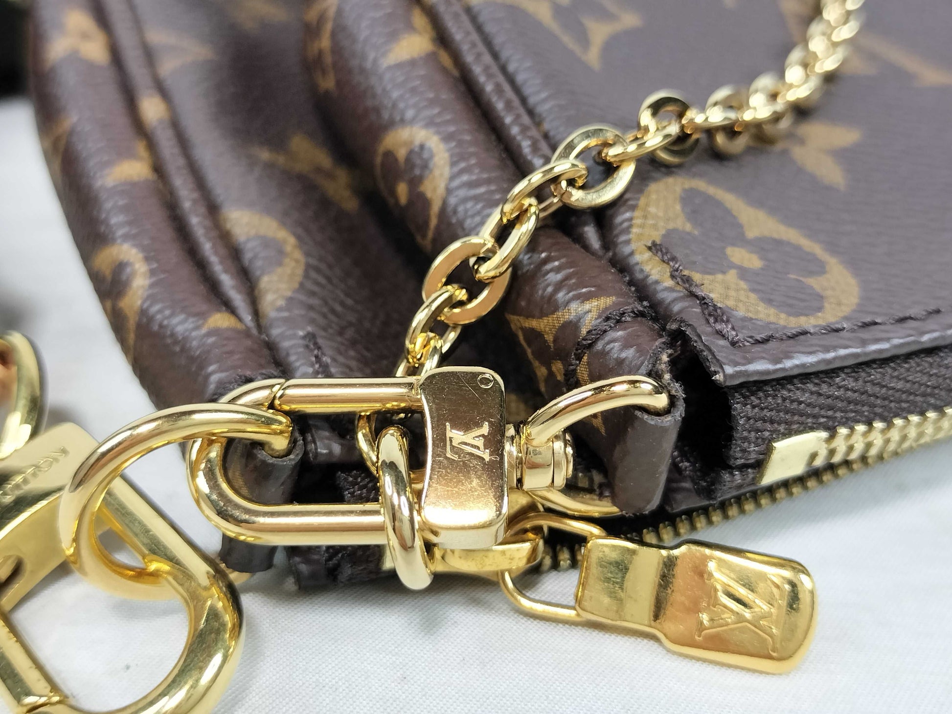 LOUIS VUITTON RFID Verified, Serial Unverifiable, Monogram M44813 Multipochette Accessoires Shoulder Bag