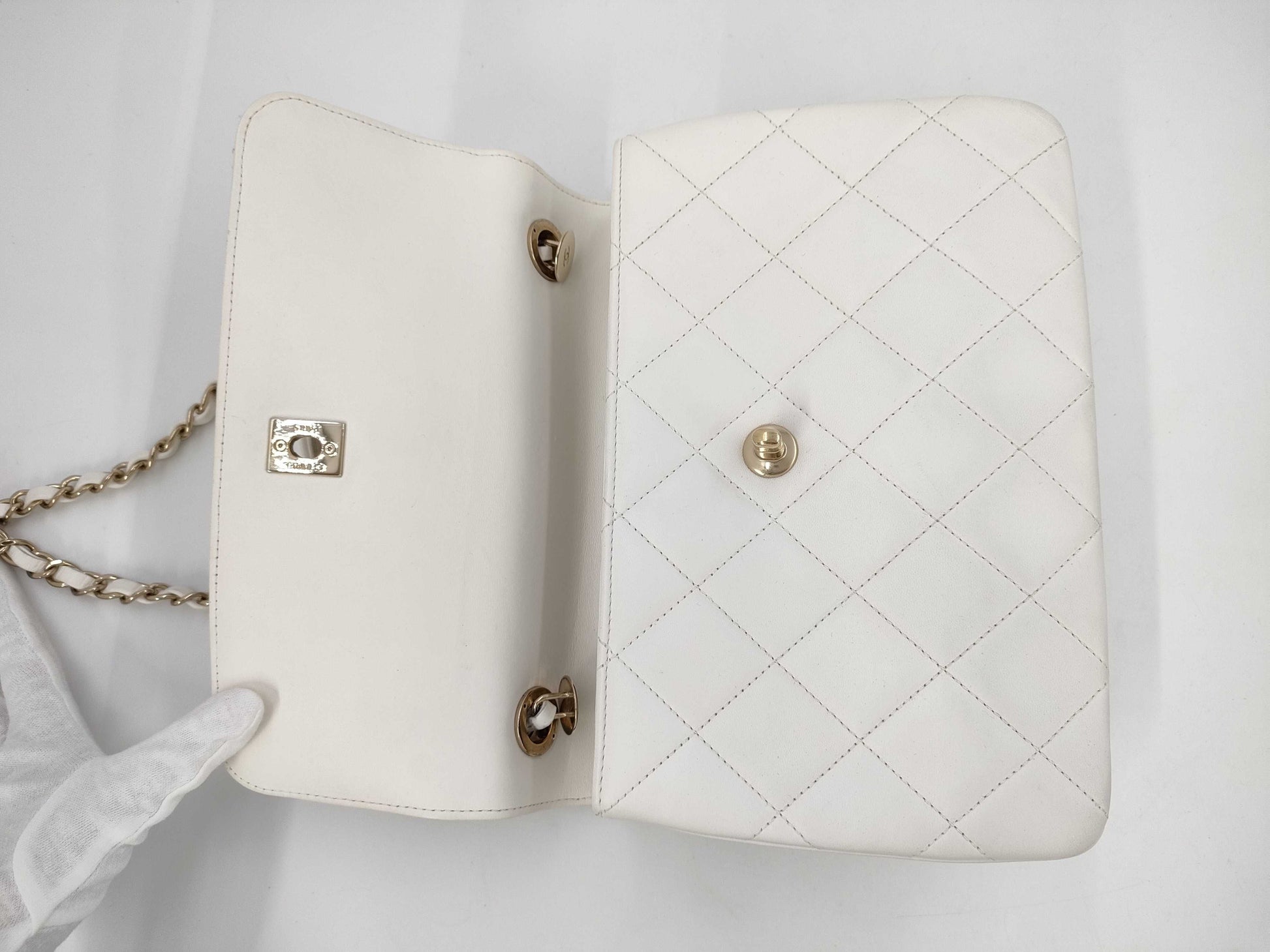 CHANEL Matelasse Small Top Handle Handbag