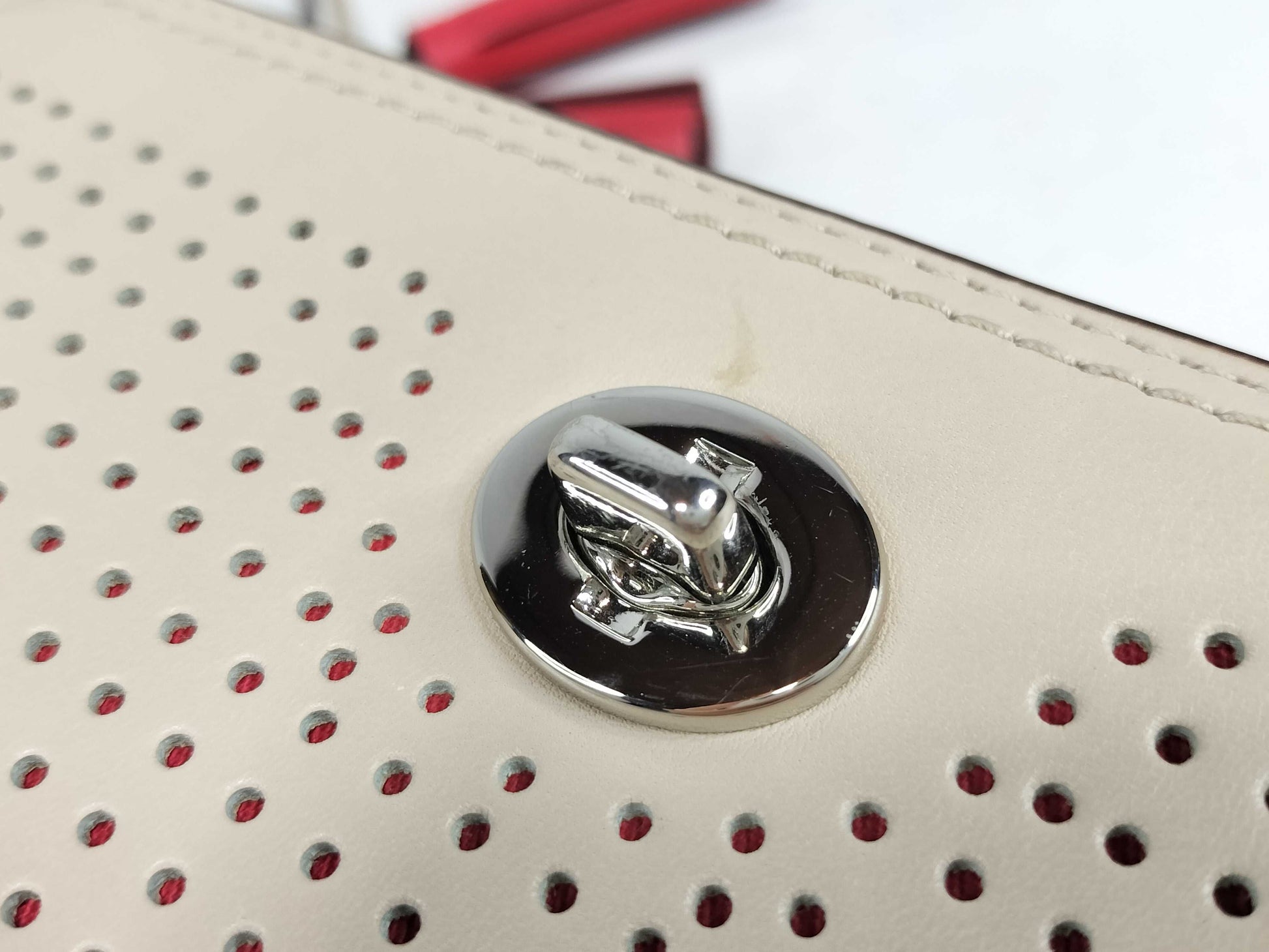 COACH Coach Turnlock Leather Shoulder Bag