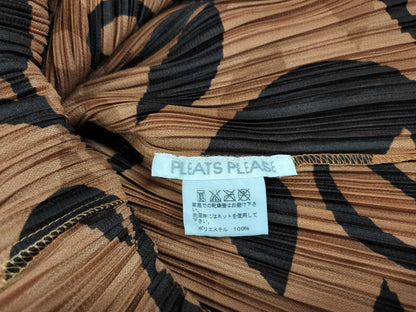 ISSEY MIYAKE PLEATS PLEASE floral print top