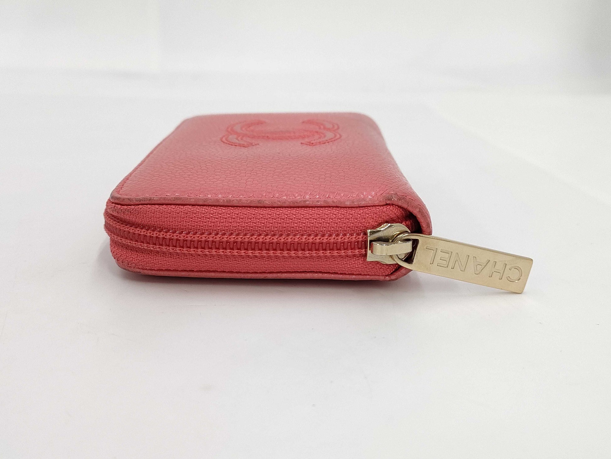 CHANEL Caviar Wallet Round Pink Wallet