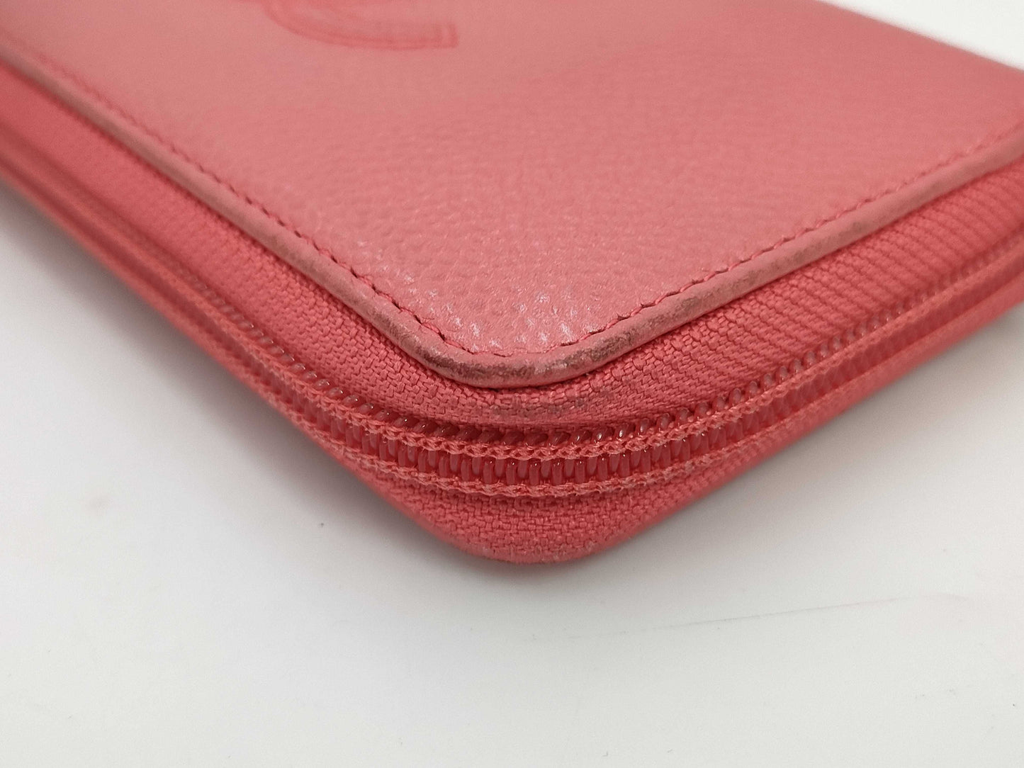 CHANEL Caviar Wallet Round Pink Wallet