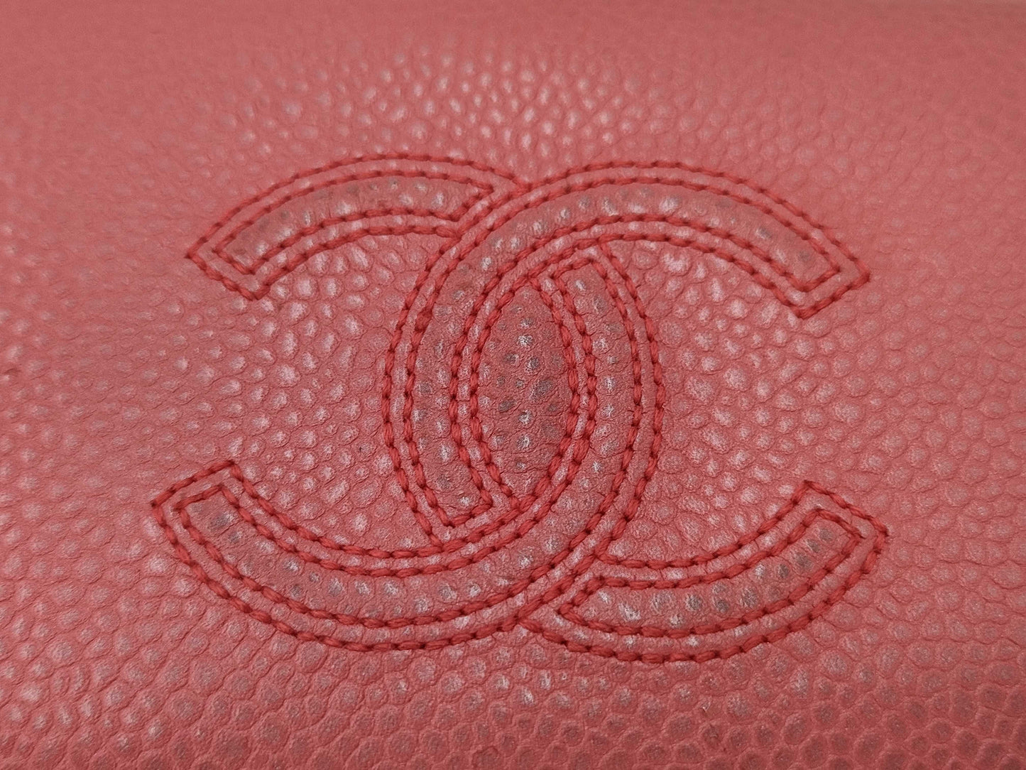 CHANEL Caviar Wallet Round Pink Wallet