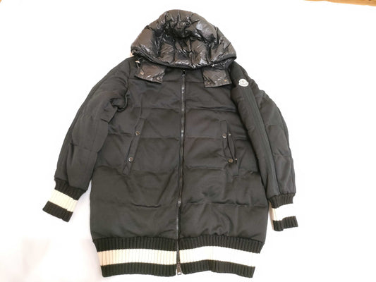 MONCLER MONCLER Women's Down Jacket HARFANG Black Size 2 Jacket