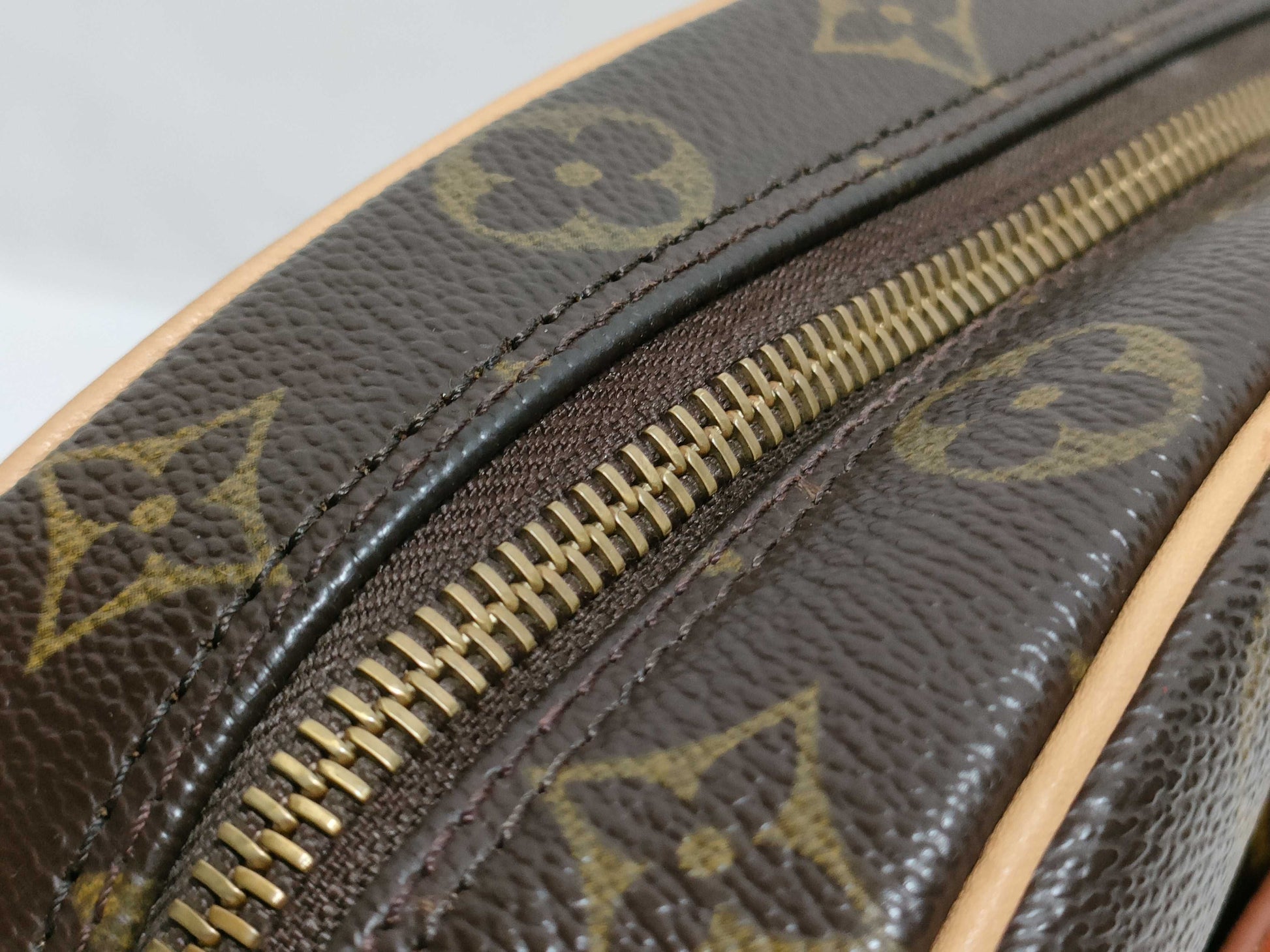 LOUIS VUITTON RFID Unverified BA0092 Monogram Louis Vuitton Monogram Shoulder Bag