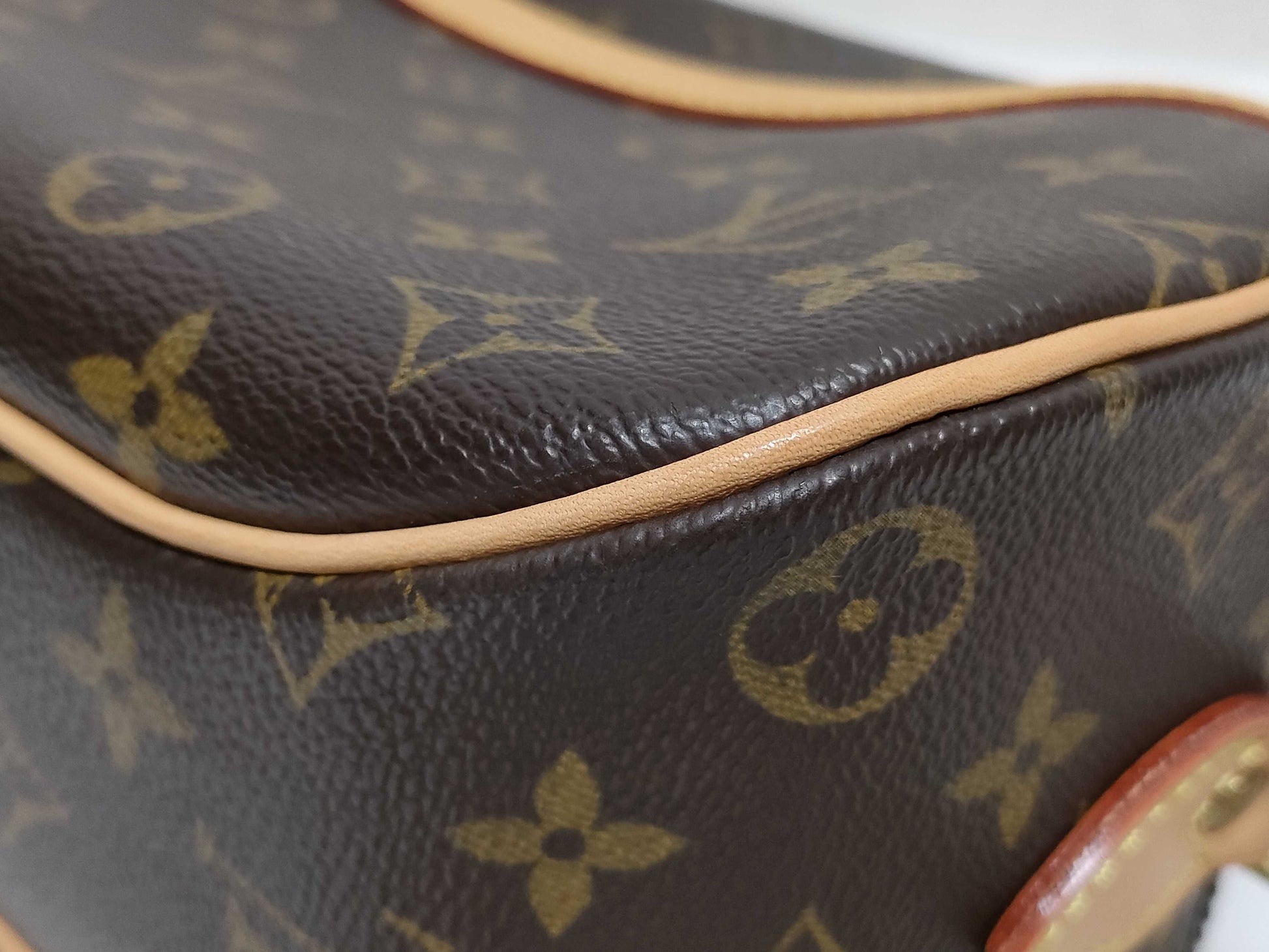 LOUIS VUITTON RFID Unverified BA0092 Monogram Louis Vuitton Monogram Shoulder Bag