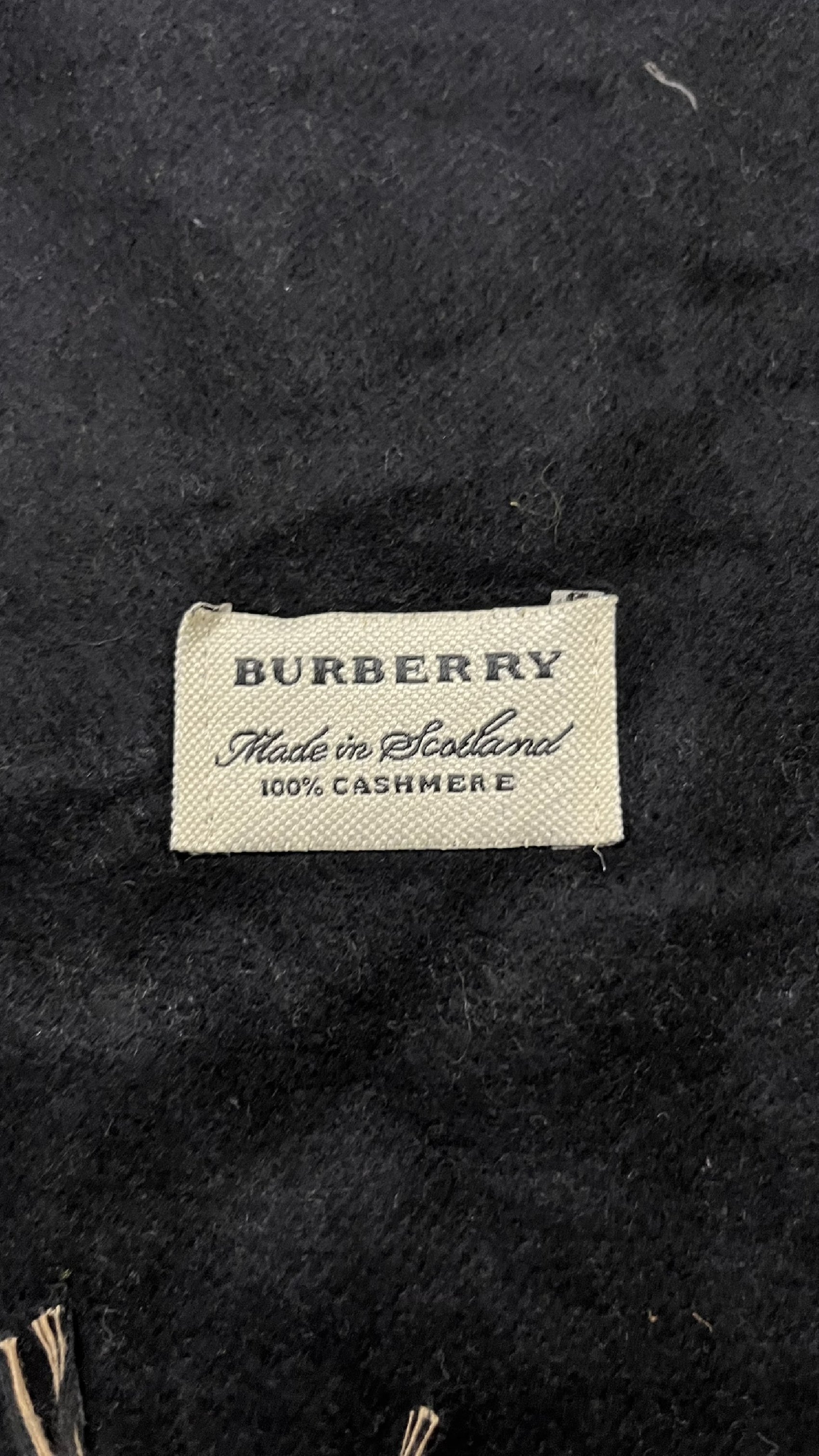 BURBERRY [Rare] Nova Check Cashmere Scarf