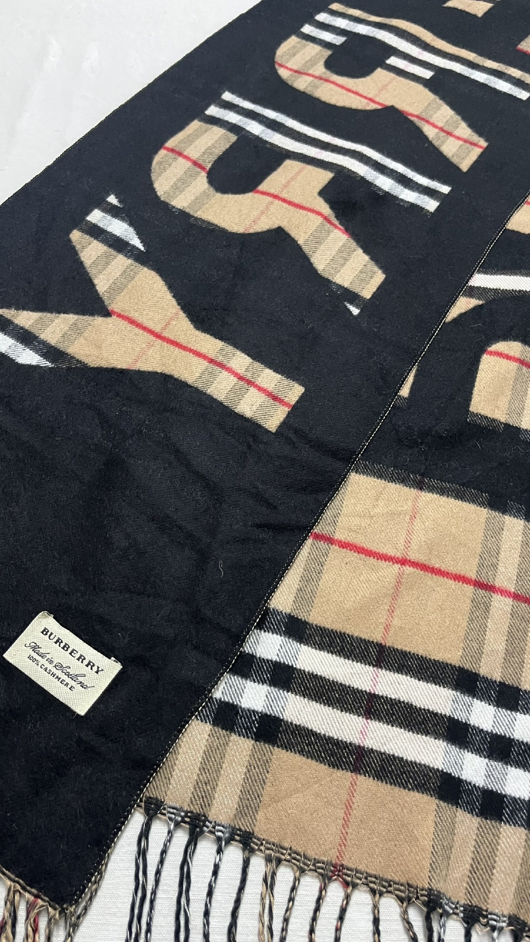 BURBERRY [Rare] Nova Check Cashmere Scarf