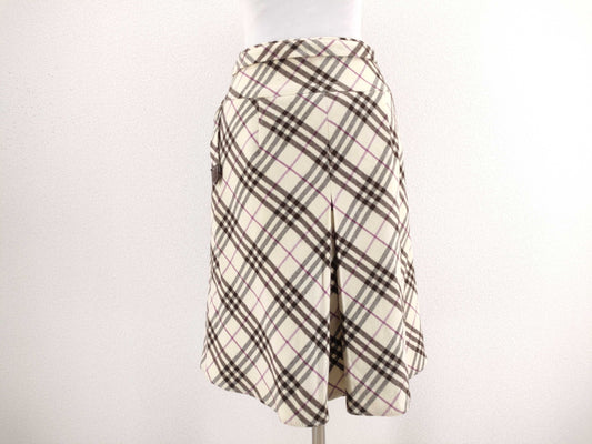 BURBERRY Check Skirt with Belt