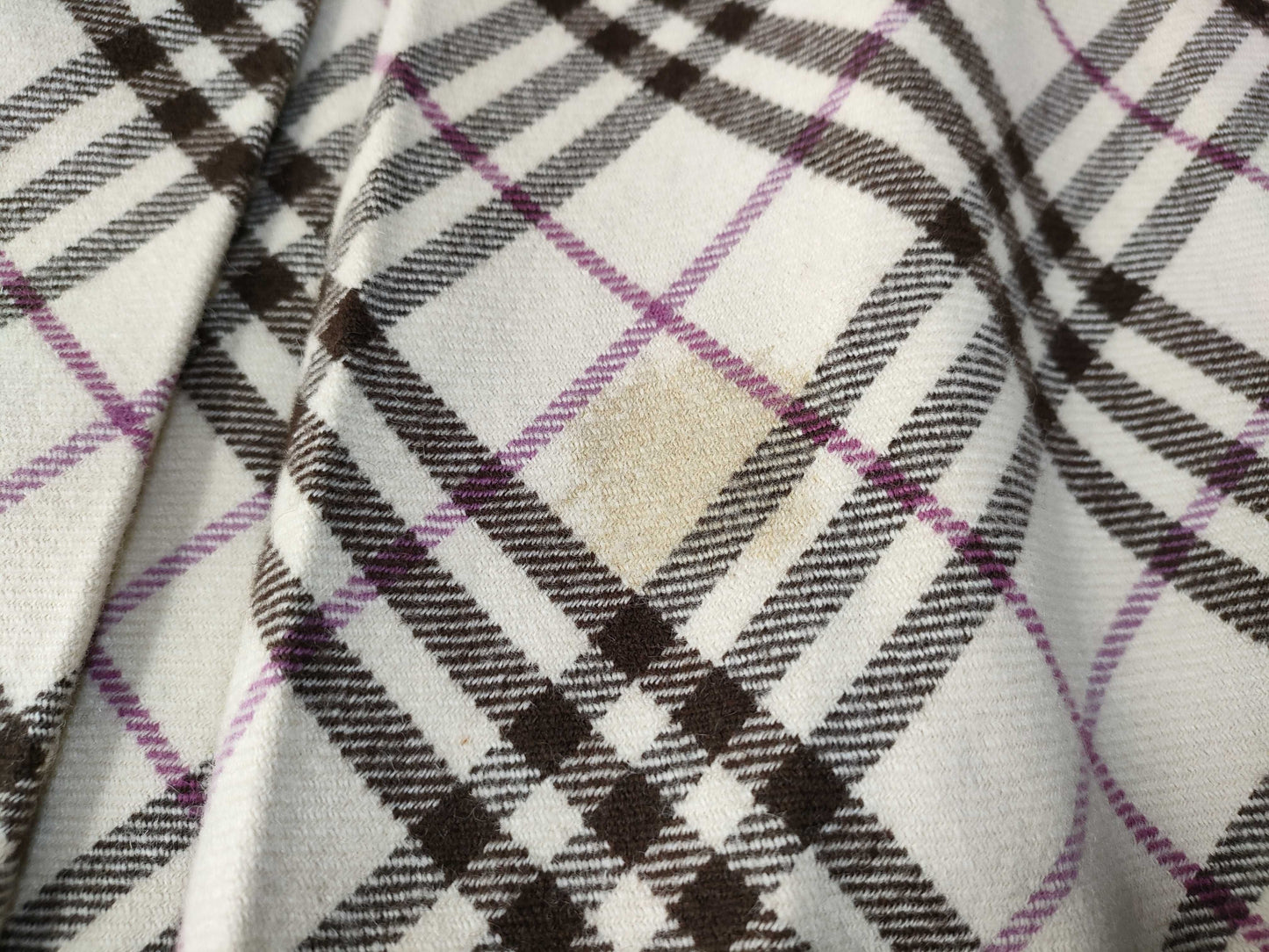 BURBERRY Check Skirt with Belt