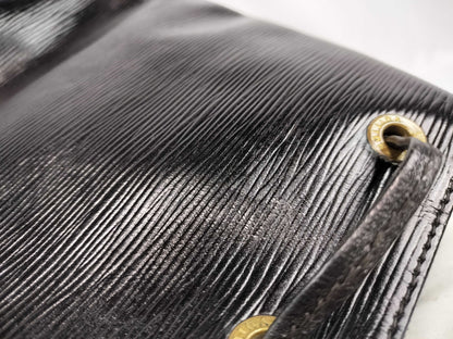 LOUIS VUITTON RFID Unverified AR0996 Epi Louis Vuitton Petit Noe Shoulder Bag Handbag Noir Shoulder Bag