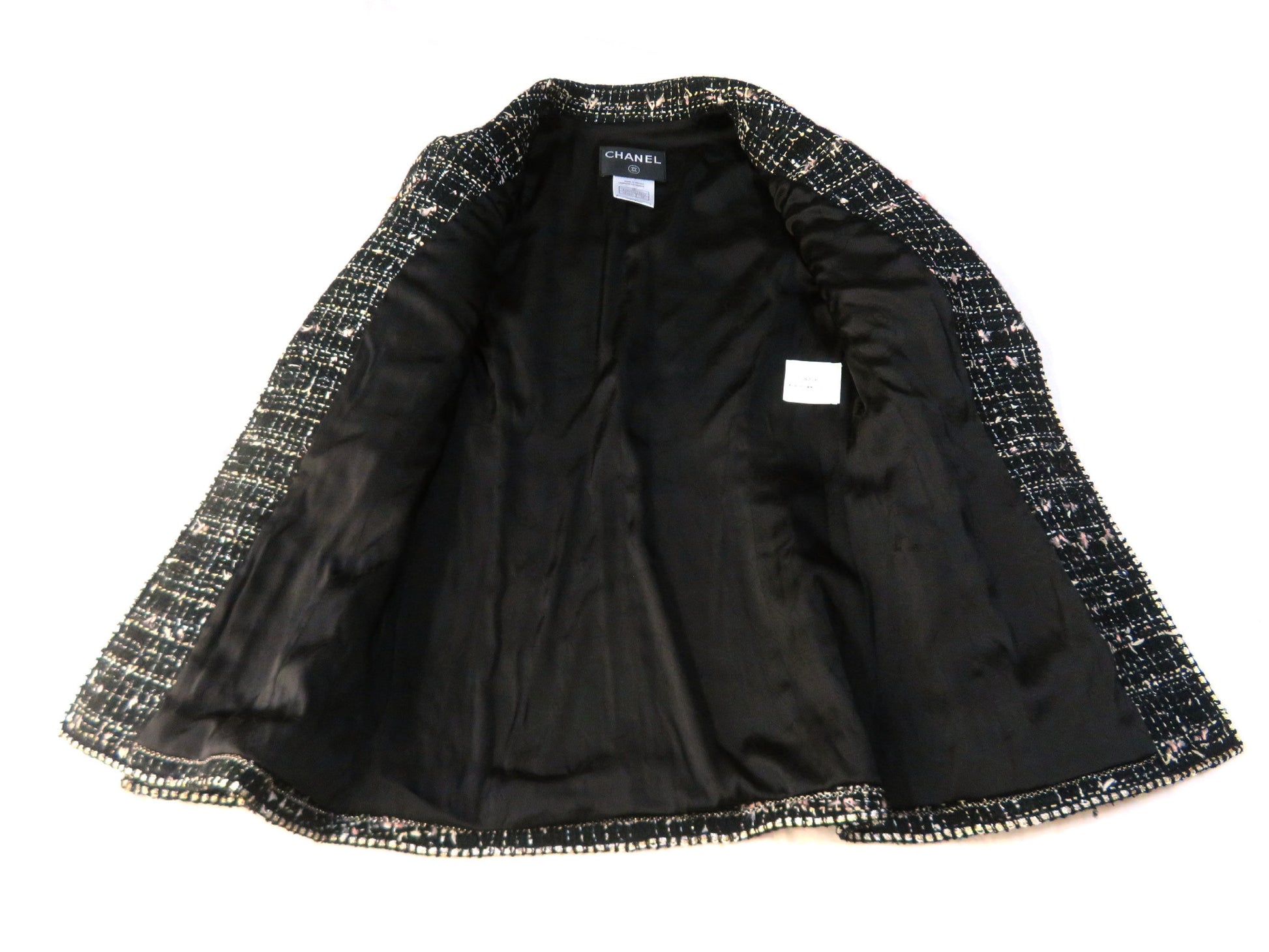 CHANEL CHANEL Emblem Tweed Jacket Size 38 Jacket