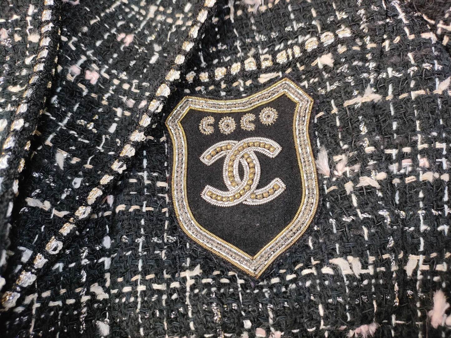 CHANEL CHANEL Emblem Tweed Jacket Size 38 Jacket