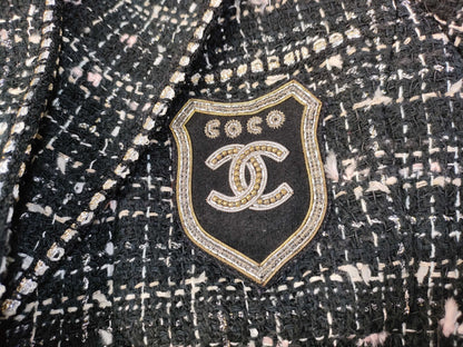 CHANEL CHANEL Emblem Tweed Jacket Size 38 Jacket