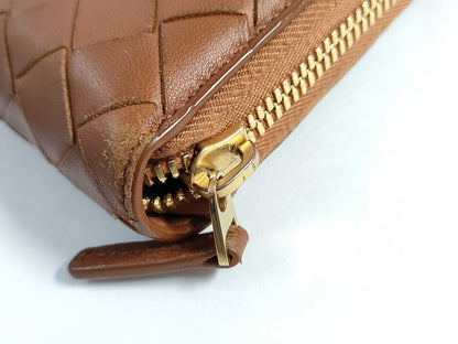BOTTEGA VENETA Maxi Intrecciato Leather Round Zip Wallet Long Wallet
