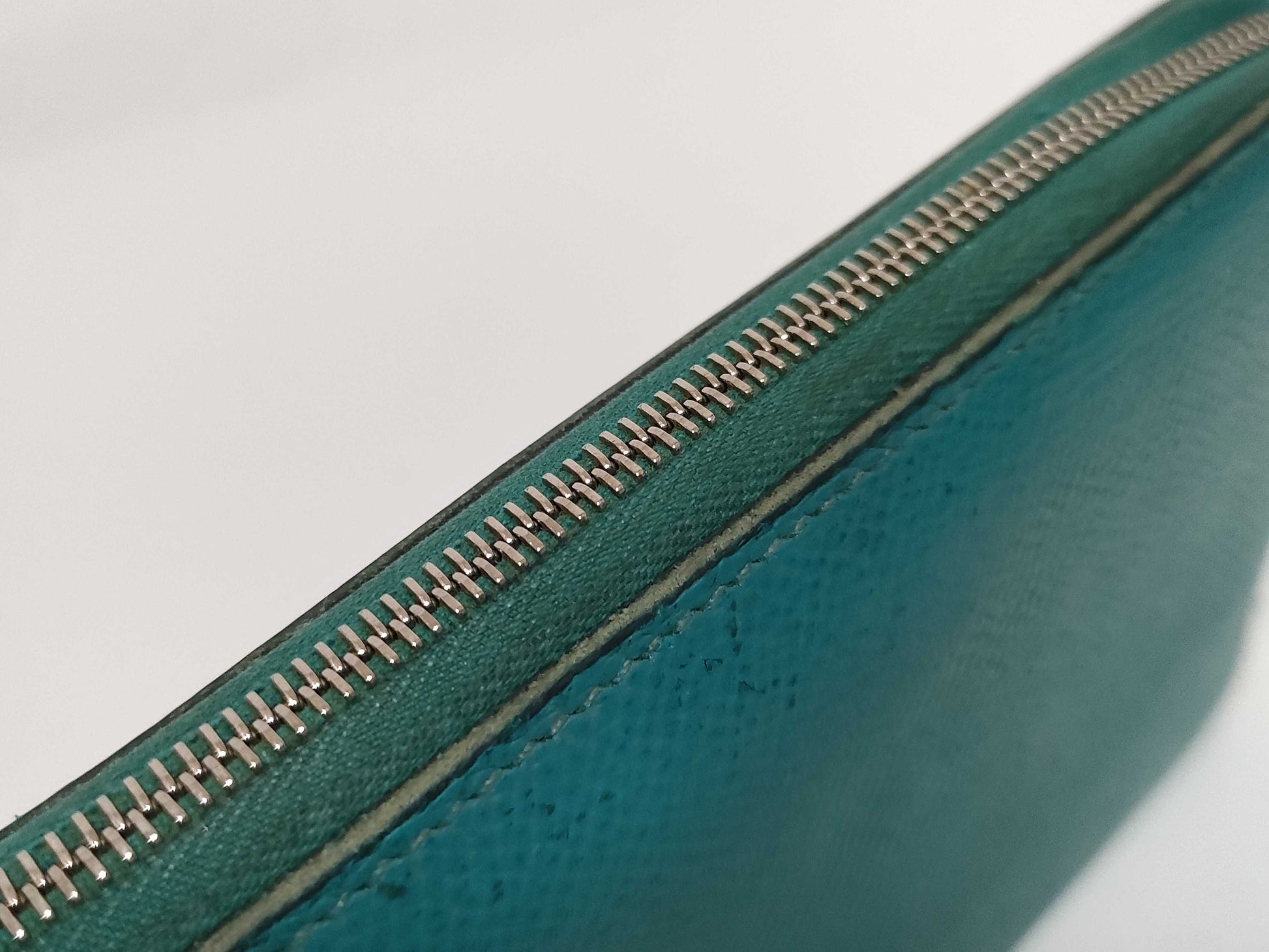 HERMES [Engraved] Unreadable Azap Hermes Azap Blue Wallet