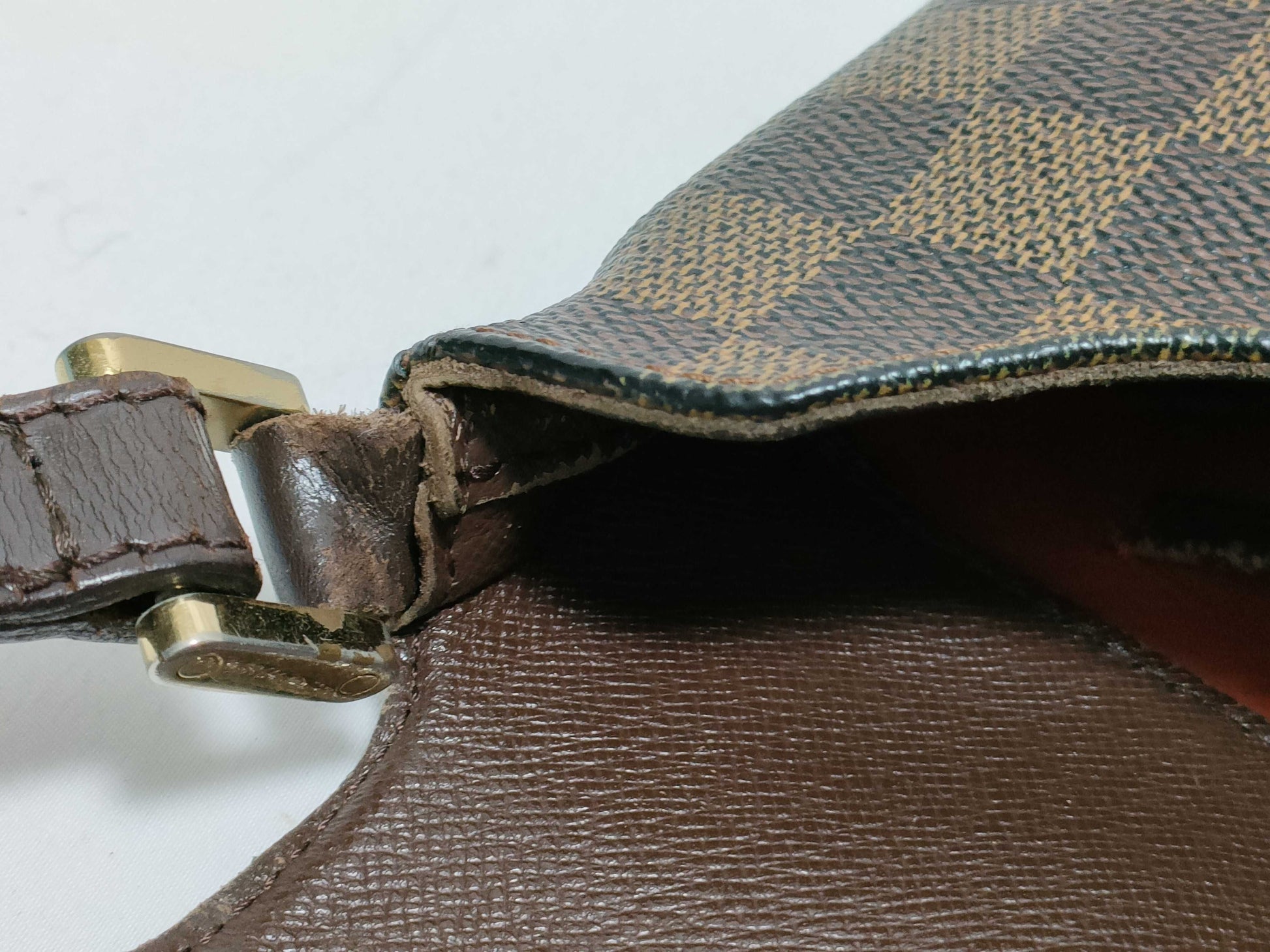 LOUIS VUITTON RFID Unverifiable LM1018 Damier Louis Vuitton Damier Musette Tango Shoulder Bag