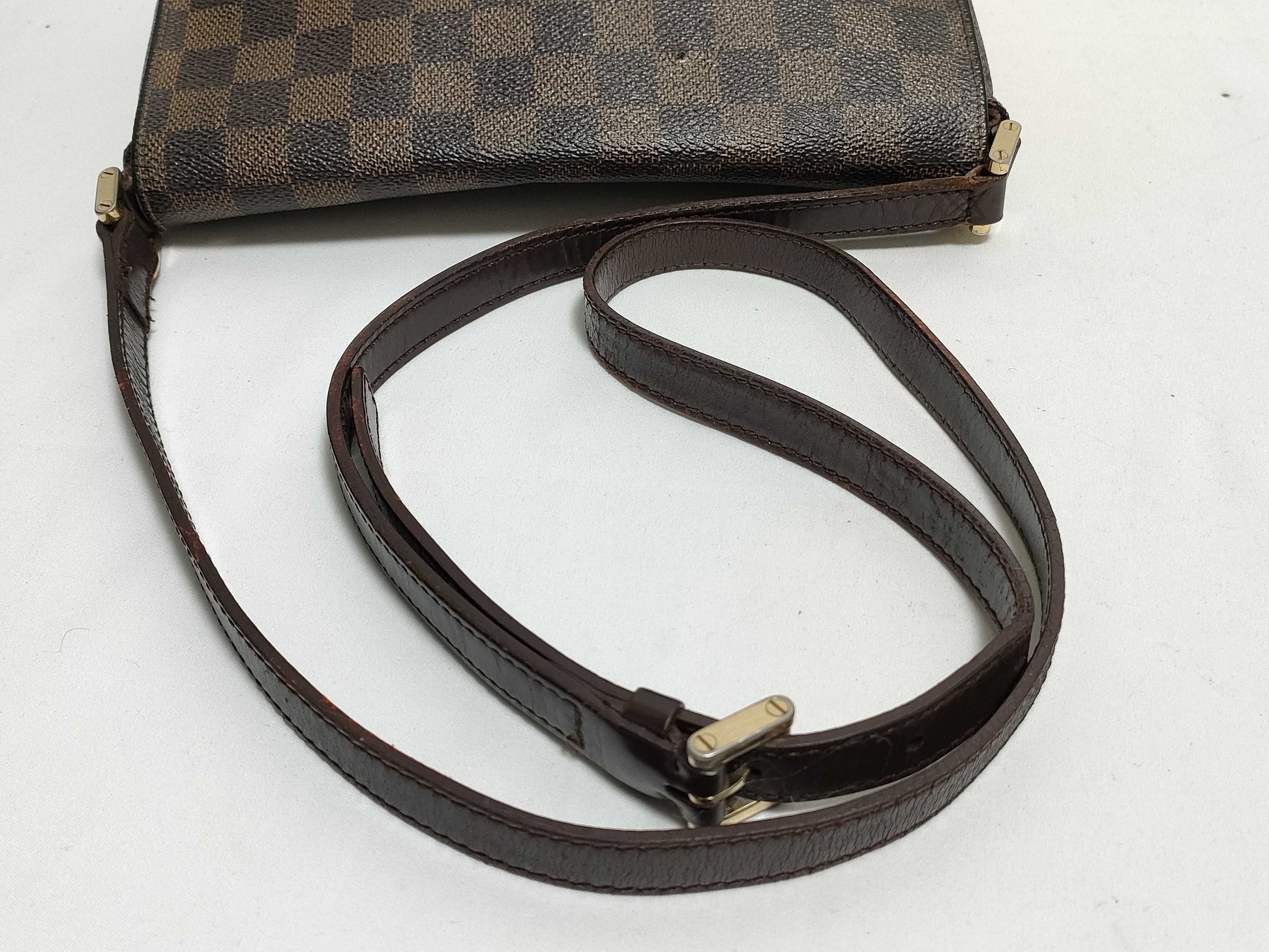 LOUIS VUITTON RFID Unverifiable LM1018 Damier Louis Vuitton Damier Musette Tango Shoulder Bag