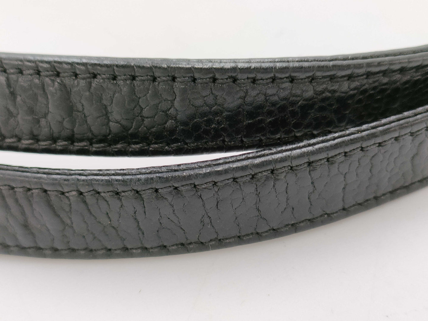 CHANEL Caviar Skin Shoulder Bag