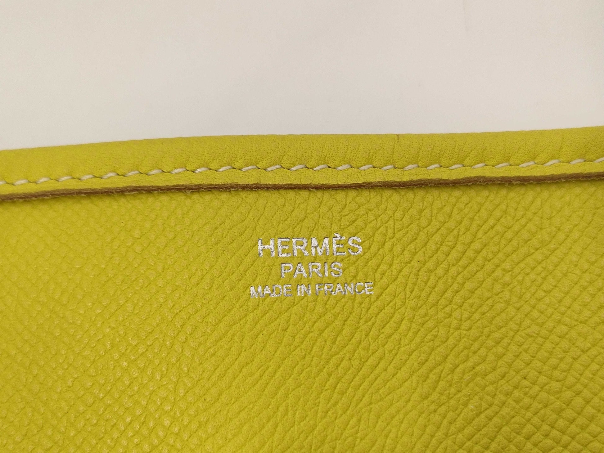 HERMES Evelyn PM Shoulder Bag