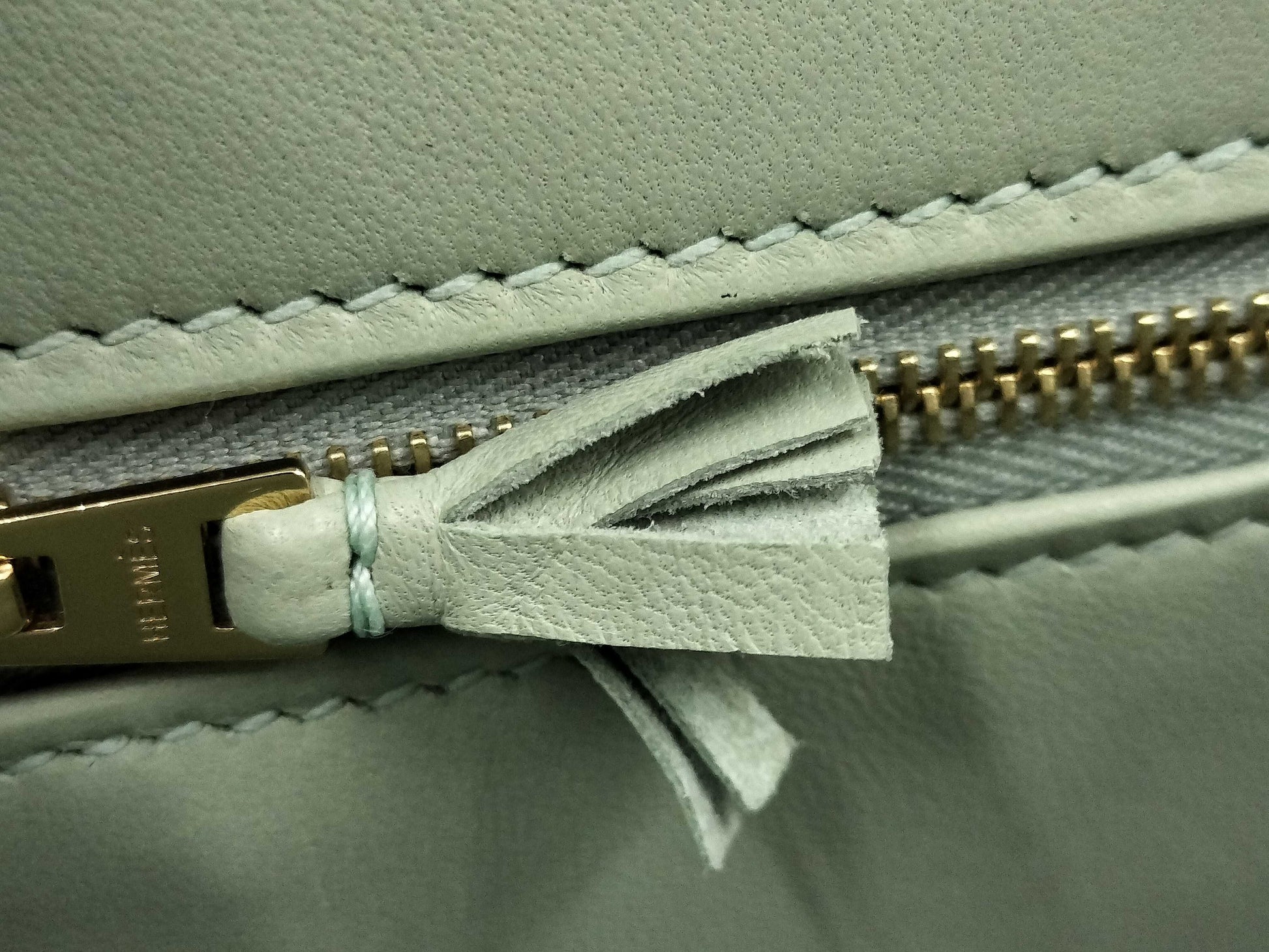 HERMES Constance 3 Trois 24 A stamp 2017 Alligator Shoulder Bag