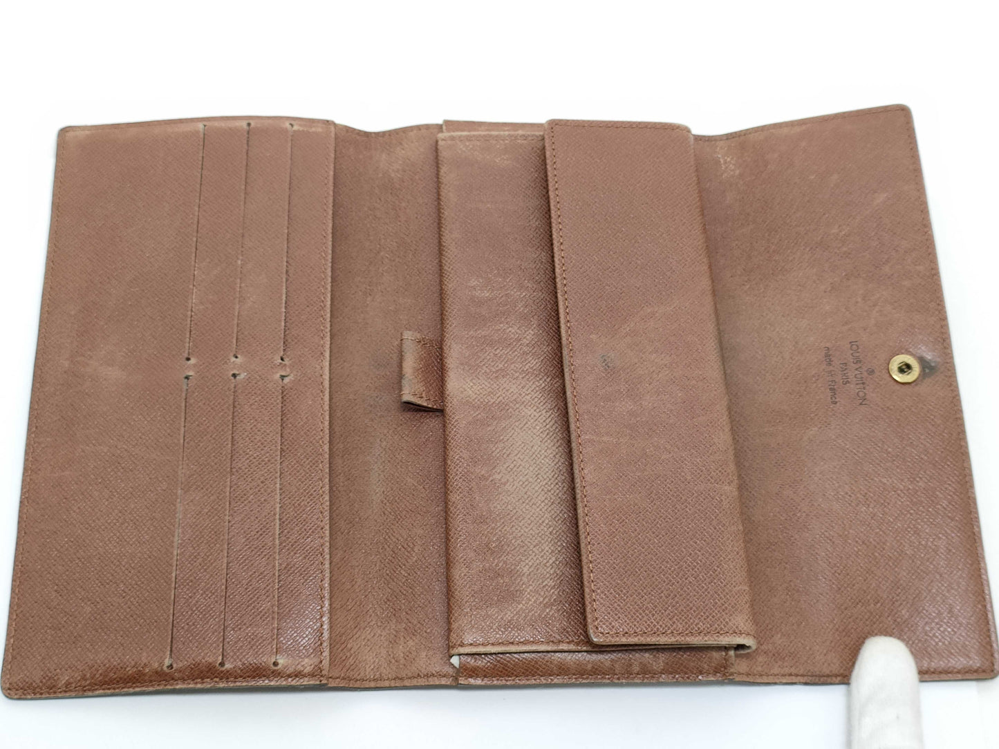 LOUIS VUITTON REID Unconfirmed TH 1926 Monogram Louis Vuitton International M61217 TH1926 Wallet
