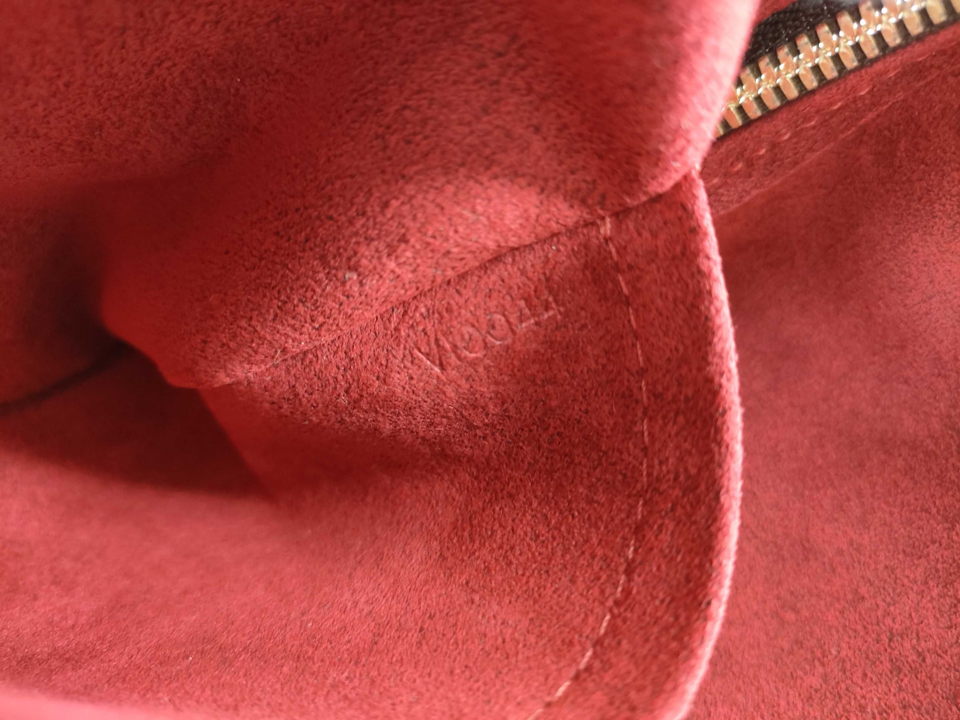LOUIS VUITTON VI0944 Monogram LV Handbag Shoulder Bag