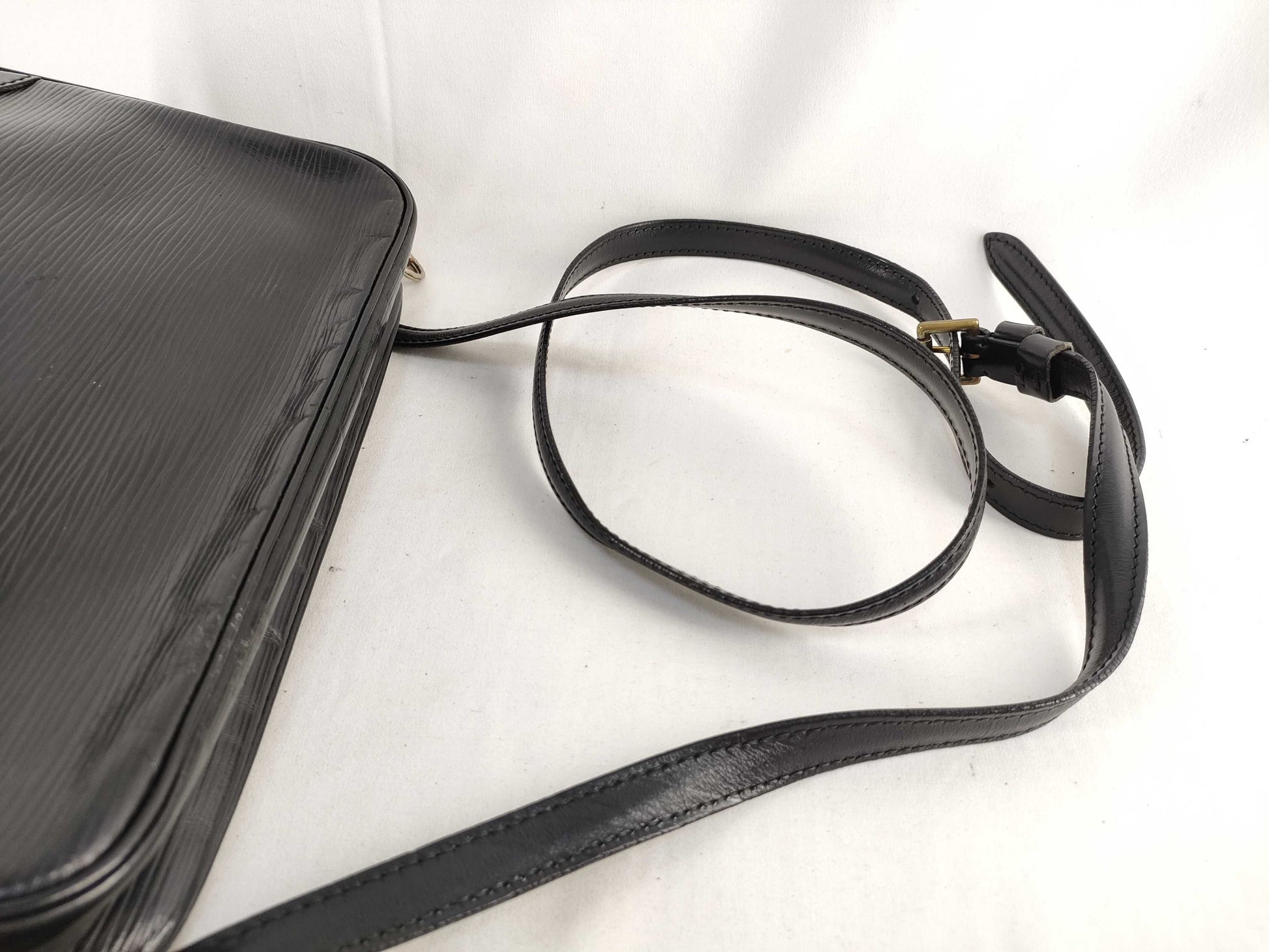 LOUIS VUITTON Epi LV Shoulder Bag Shoulder Bag