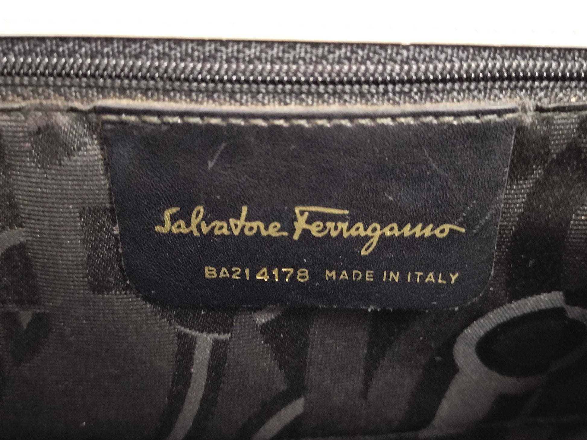 Salvatore Ferragamo Vara Ferragamo Bag Handbag