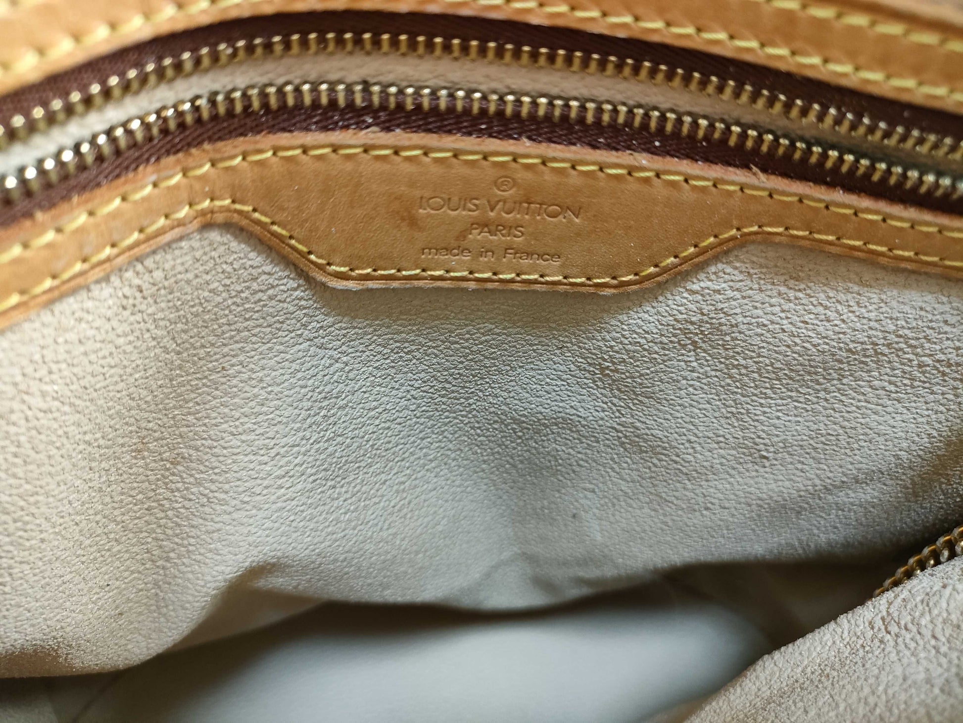 LOUIS VUITTON VI 1929 Monogram LV Shoulder Bag