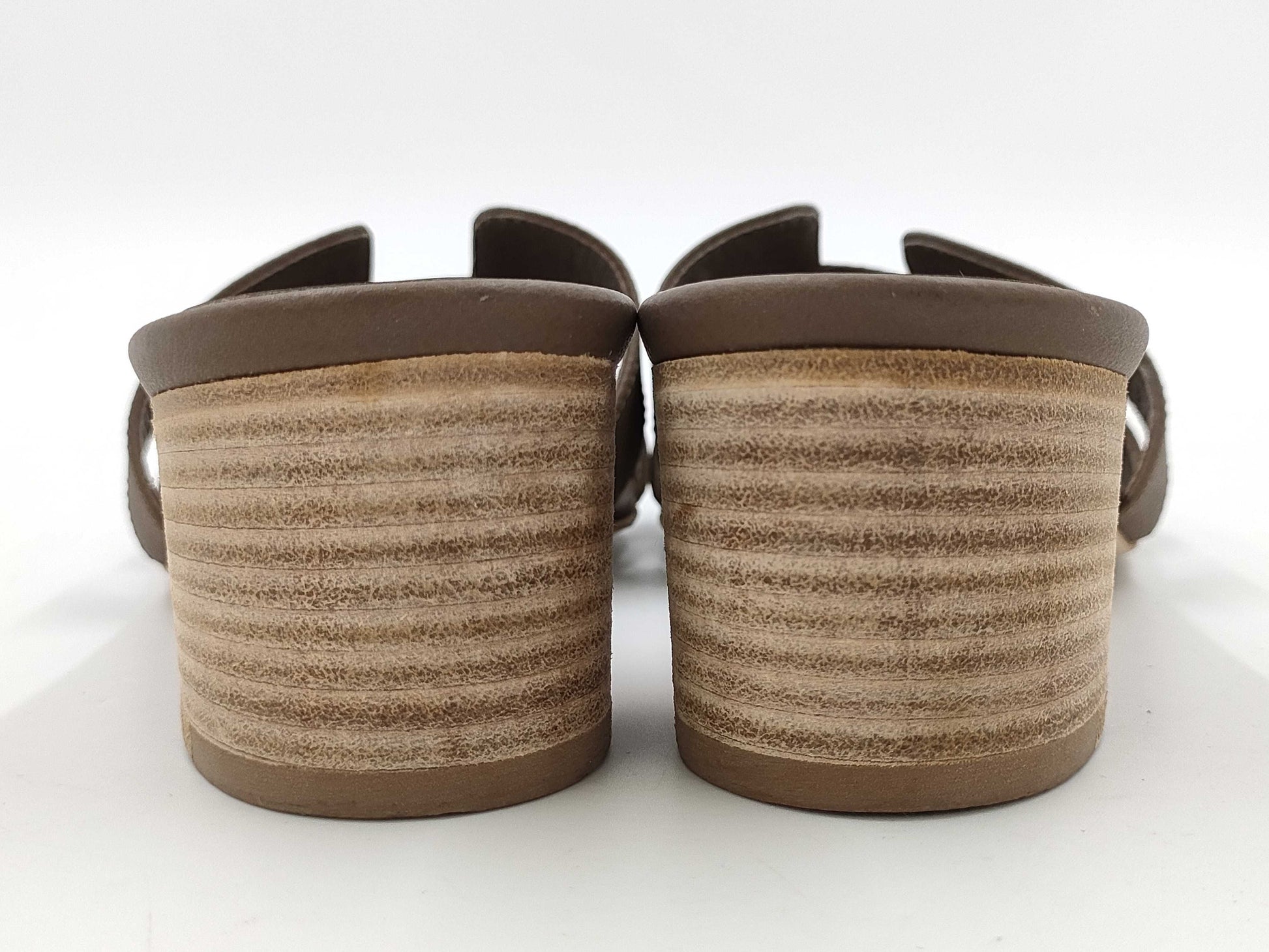 HERMES H Sandals Etoupe Size 37 Sandals