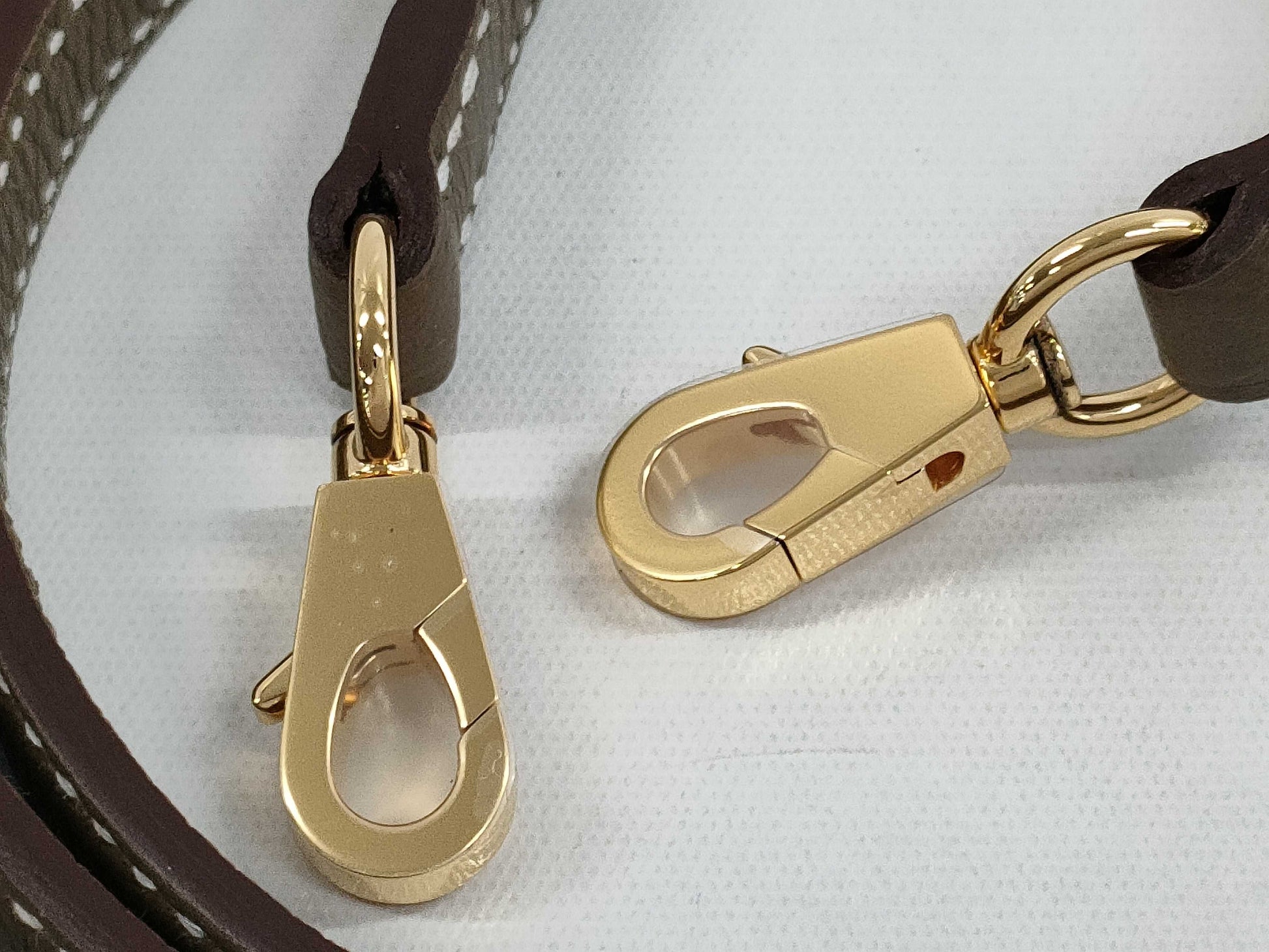HERMES Bolide 1923 Mini Etoupe/Ecorse Evercolor Shoulder Bag with Gold Hardware and Double Stamp