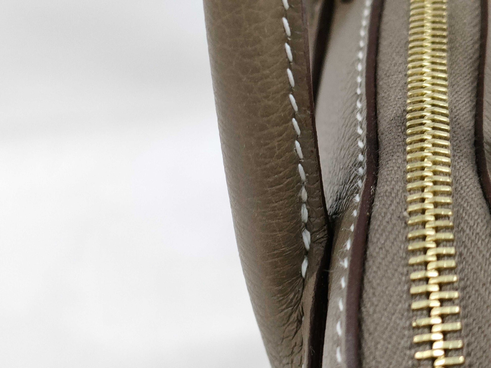 HERMES Bolide 1923 Mini Etoupe/Ecorse Evercolor Shoulder Bag with Gold Hardware and Double Stamp