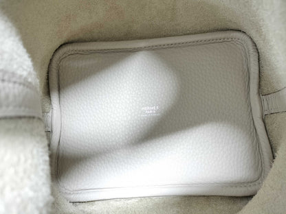 HERMES Picotin Lock 18 Shoulder Bag in Taurillon Clemence Leather with Silver Hardware and K Stamp