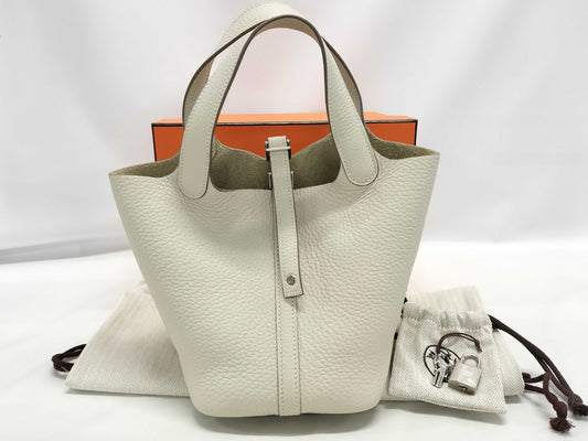 HERMES Picotin Lock 18 Shoulder Bag in Taurillon Clemence Leather with Silver Hardware and K Stamp