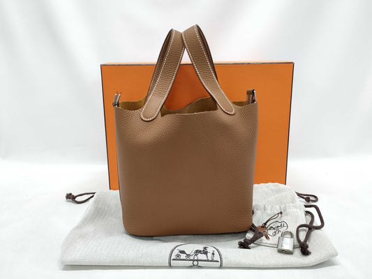 HERMES Picotin Picotin Lock 18 Shoulder Bag in Gold, Taurillon Clemence Leather, Silver Hardware, Double Stamp