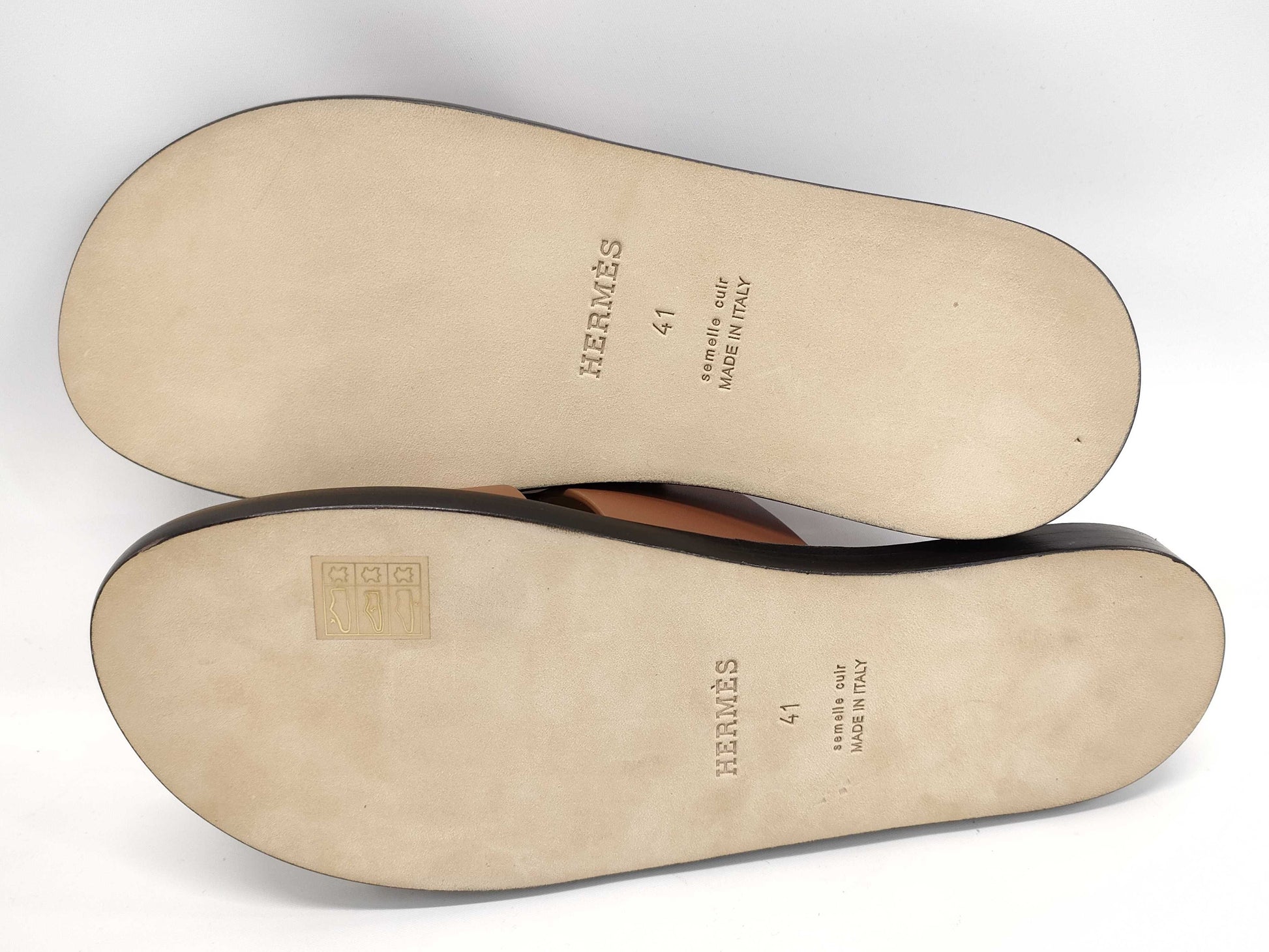 HERMES Sandals "Izmir" Gold Size: 41 Sandals