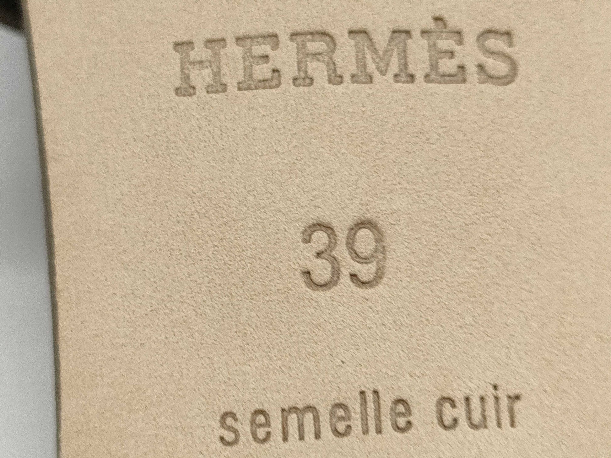 HERMES Oasis Etoupe Sandals, Size 39